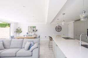 Photo 26- click for photo gallery